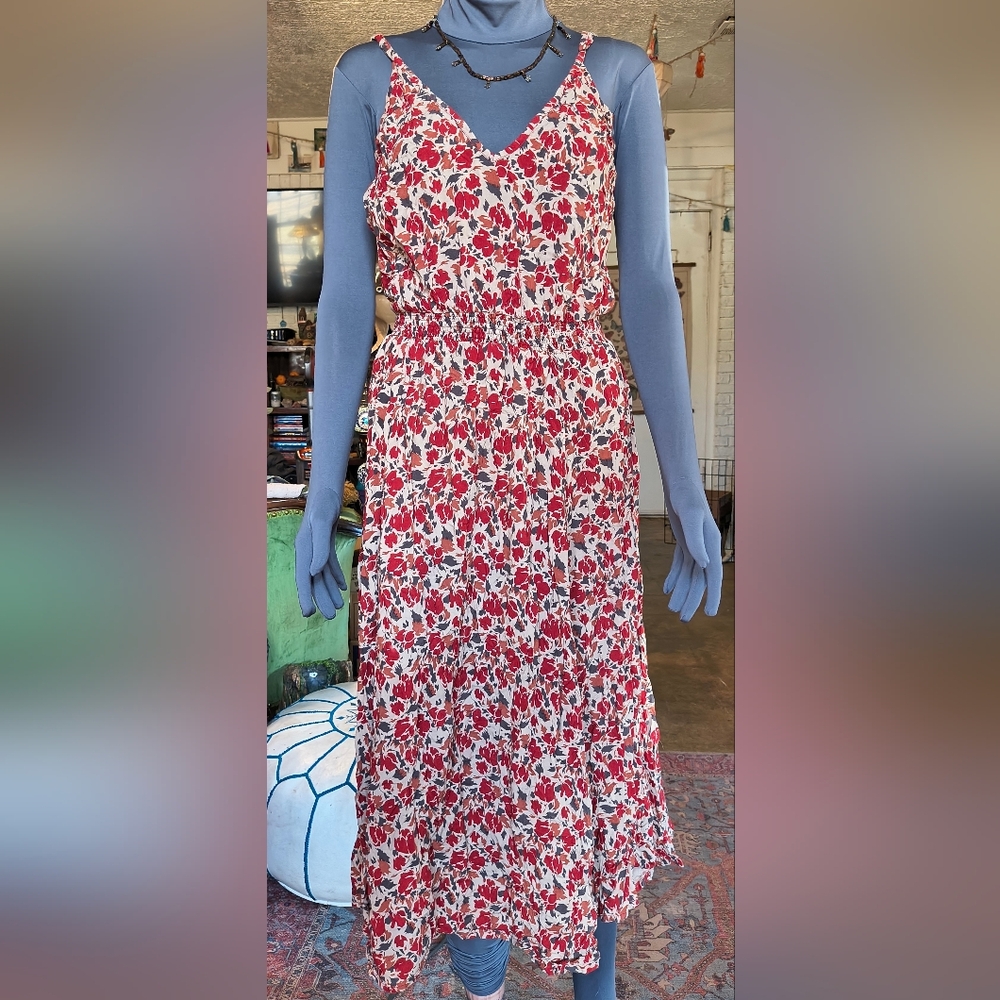 Milk & Roses Alisse Floral Dress